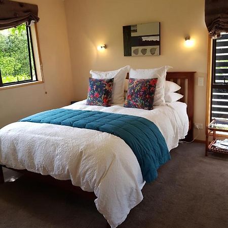 Alpine Rock B&B Te Anau Luaran gambar