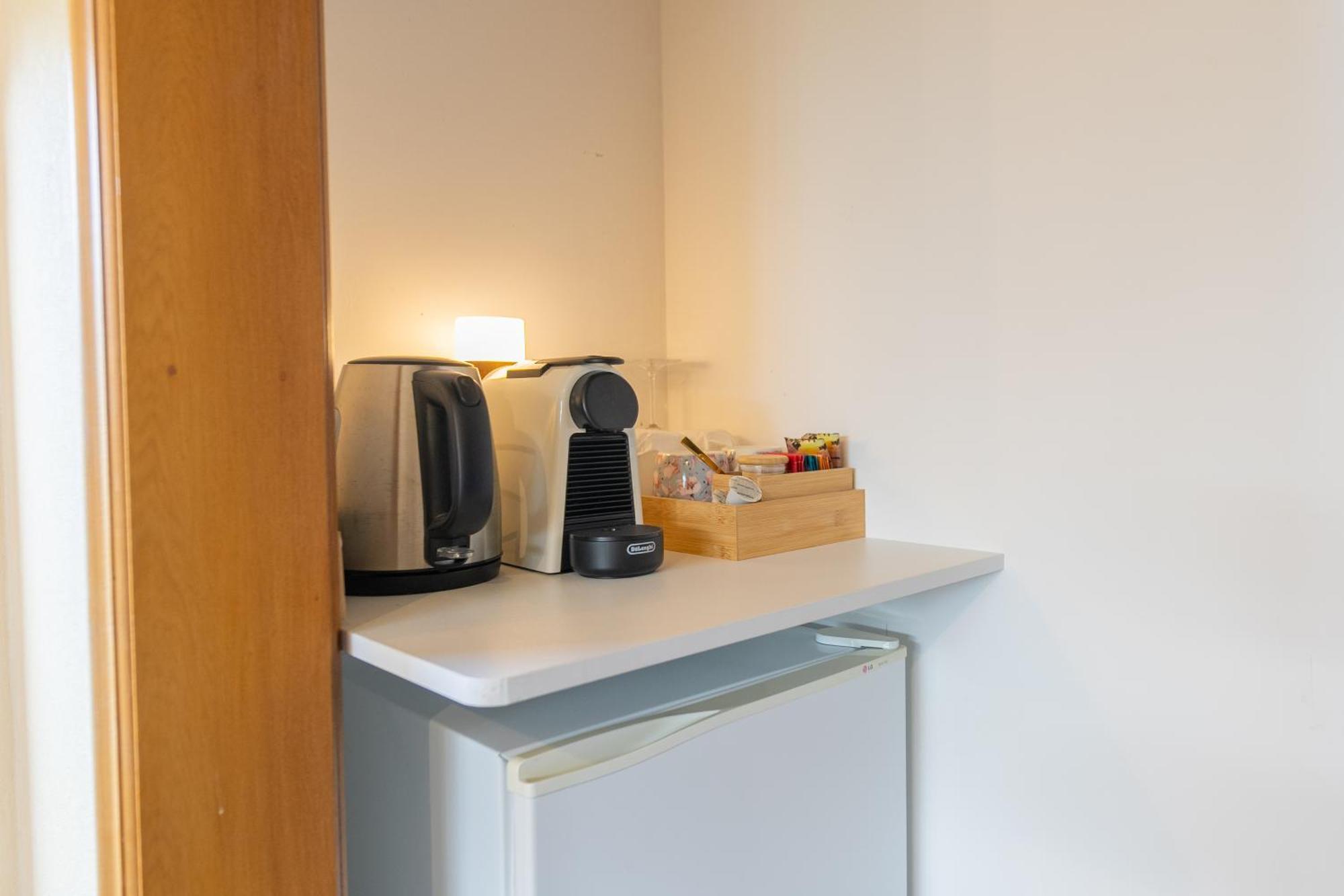 Alpine Rock B&B Te Anau Luaran gambar