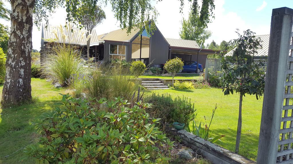 Alpine Rock B&B Te Anau Luaran gambar
